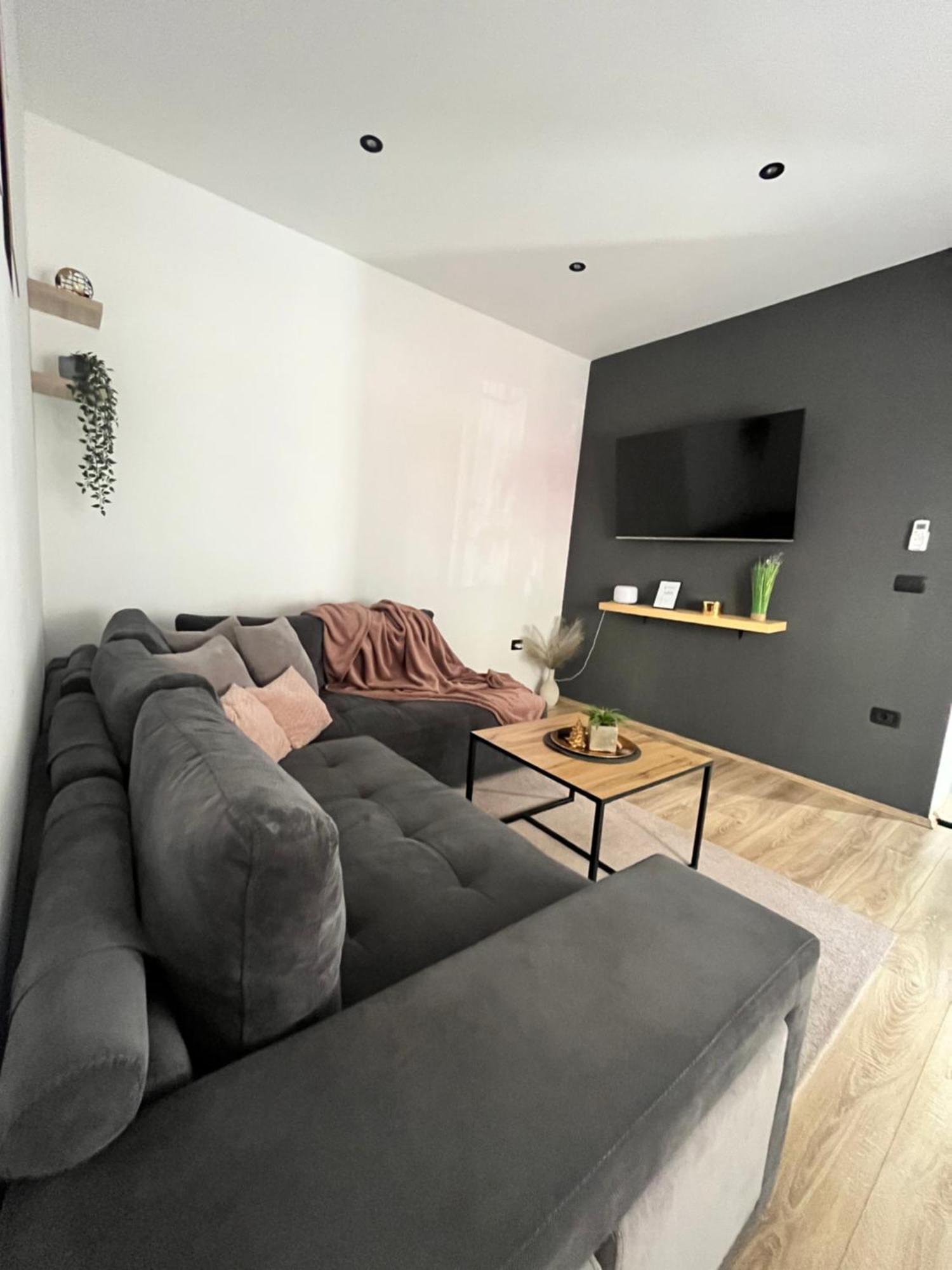 Apartment Rose Pula Luaran gambar