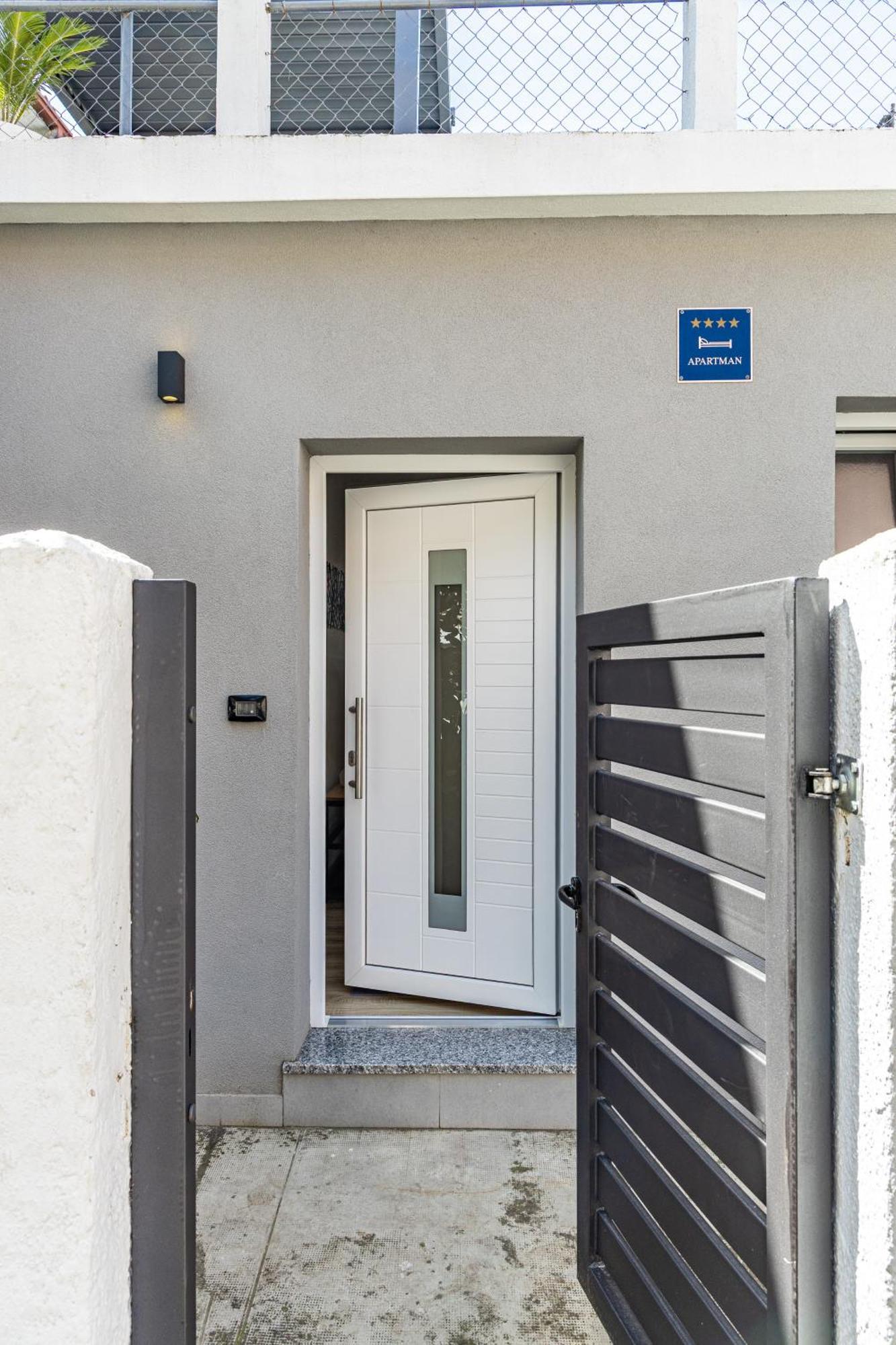 Apartment Rose Pula Luaran gambar